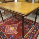 690 3434 DINING TABLE